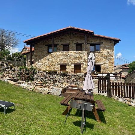 Apartamentos Los Tojos Кольса Экстерьер фото