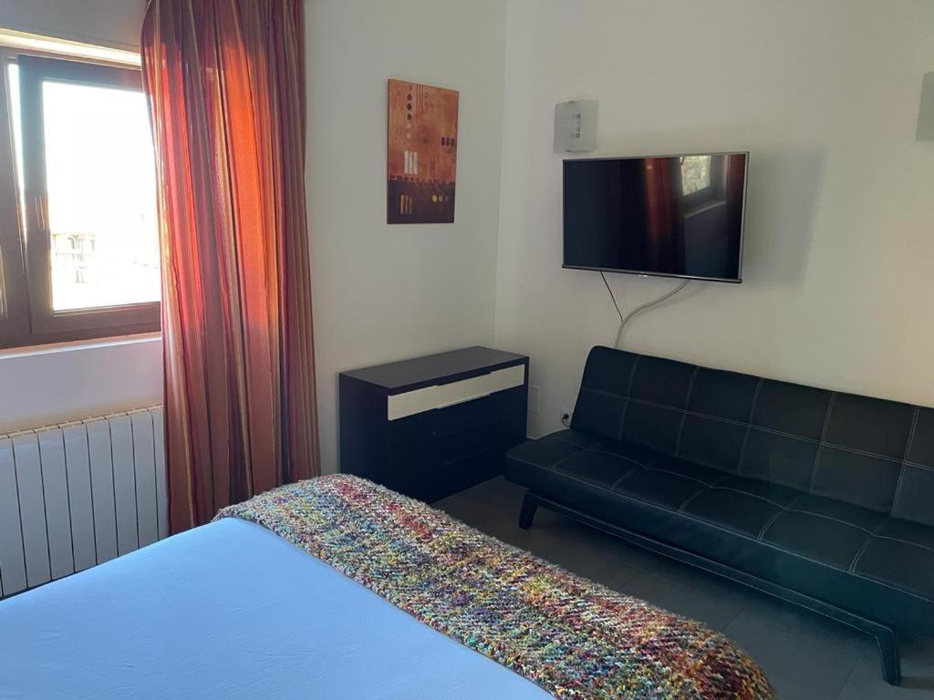 Apartamentos Los Tojos Кольса Экстерьер фото